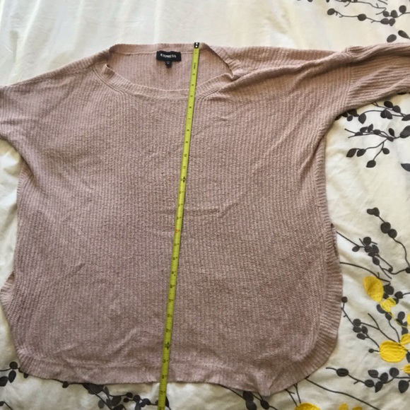 Express Circle Hem Relaxed Fit Tunic Sweater - Picture 10 of 11